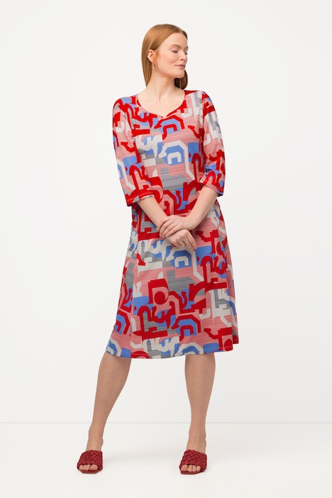 Midikleid, grafisches Design, Herzausschnitt, 3/4-Arm