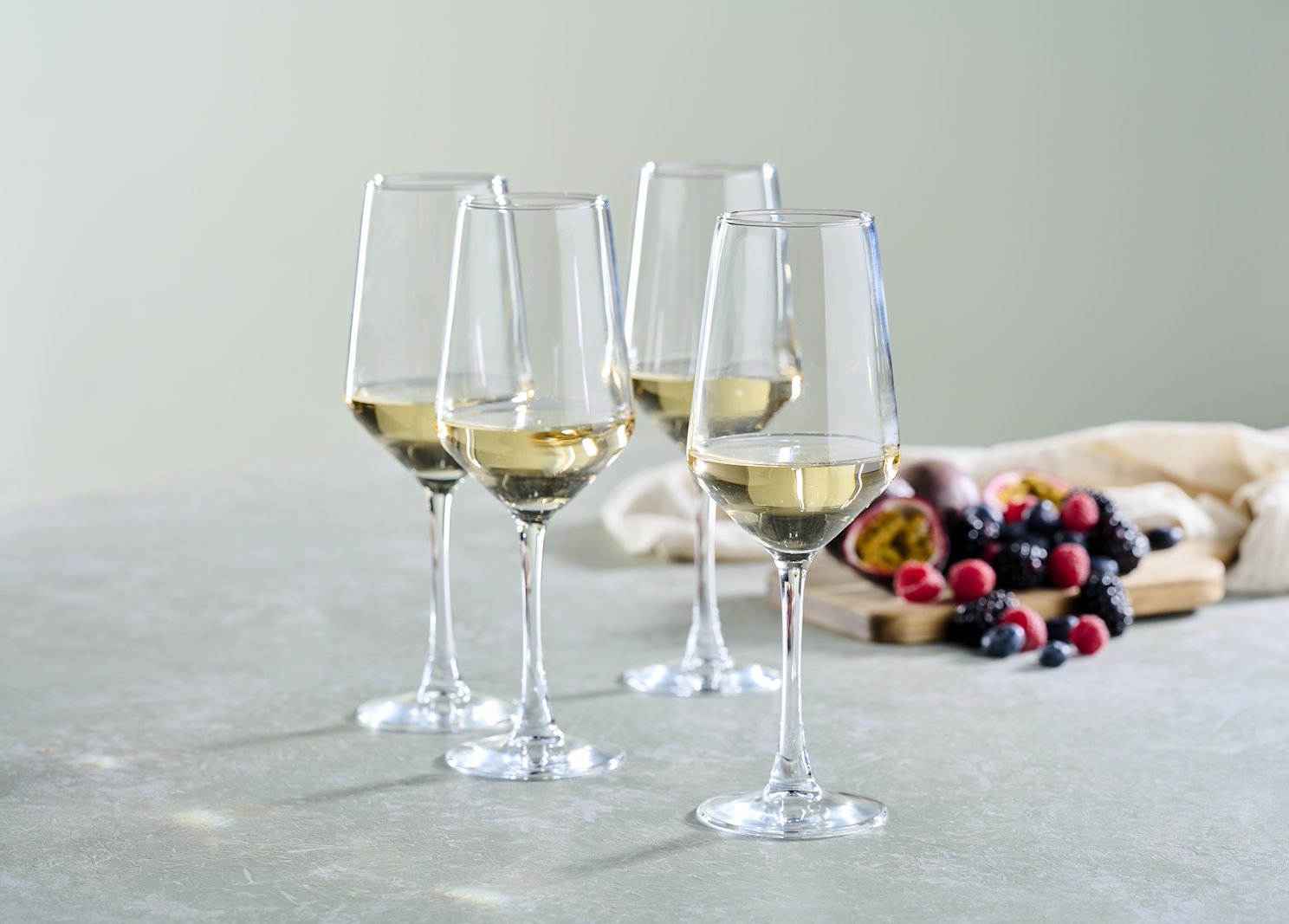 DAY Hvitvinsglass 4pk Klar 41cl