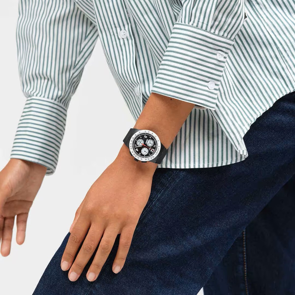 Montre Swatch Nothing Basic About Black