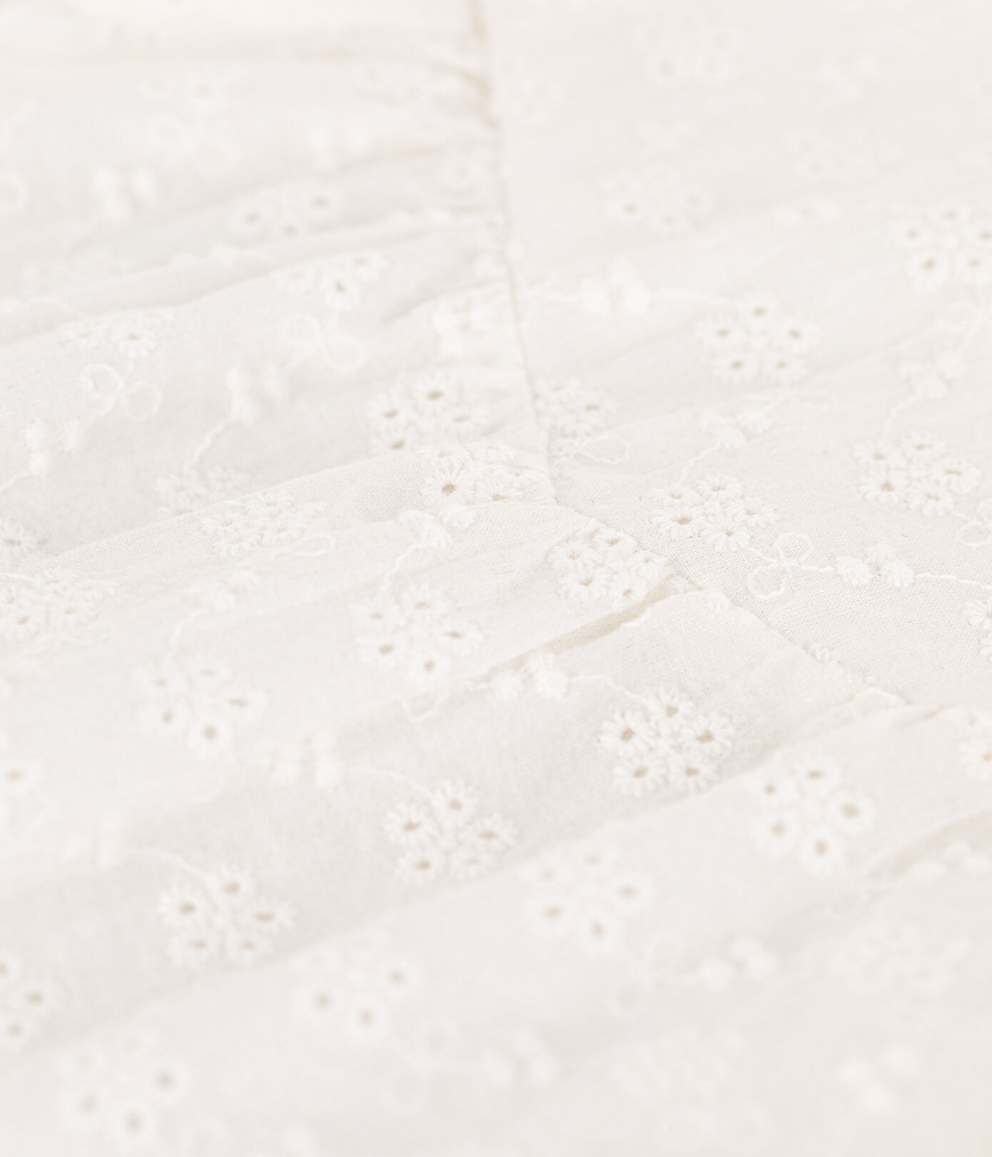 Robe bébé avec bloomer en broderie anglaise