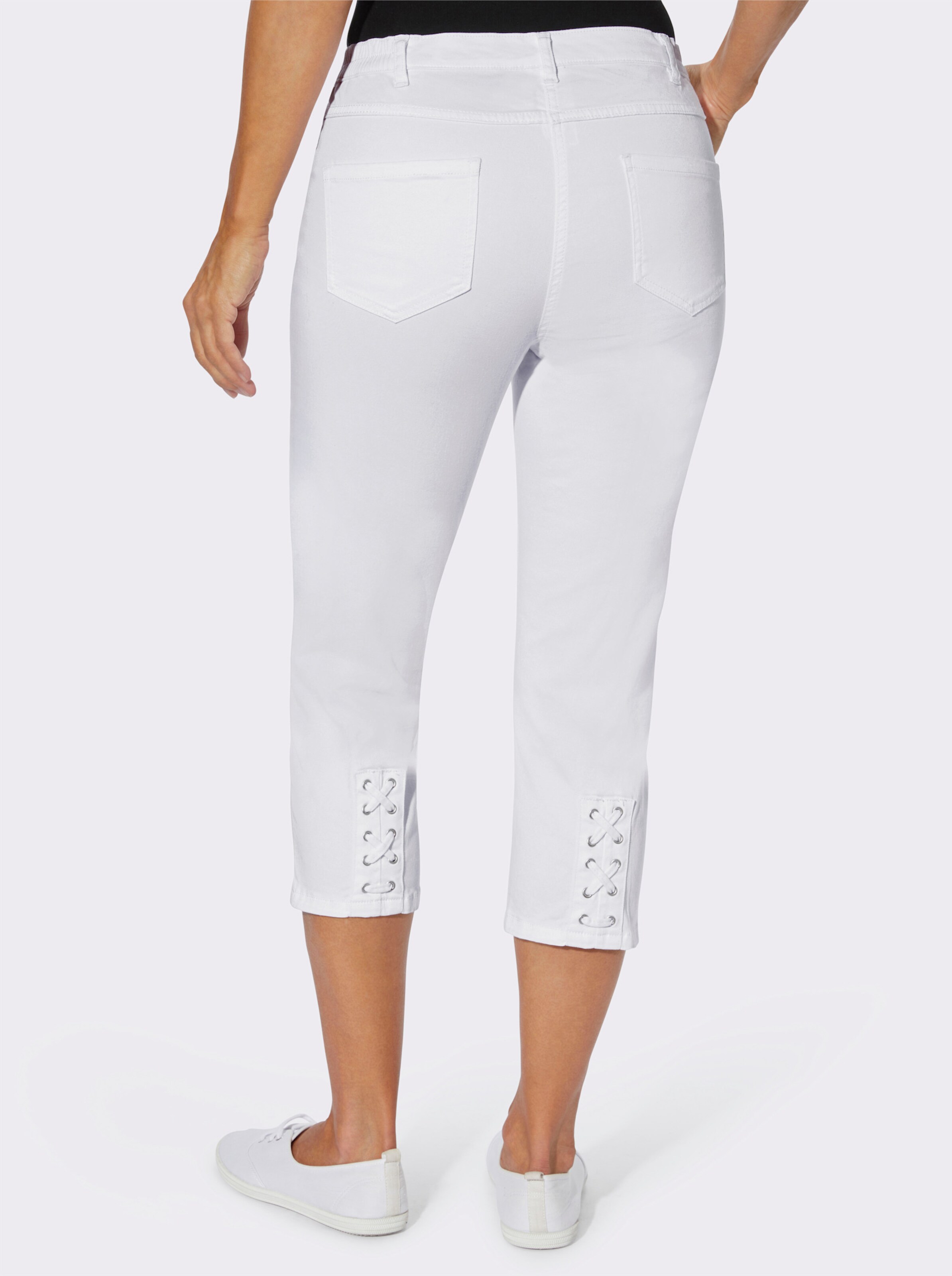 34-Jeans mit Zier-Schnürungen
