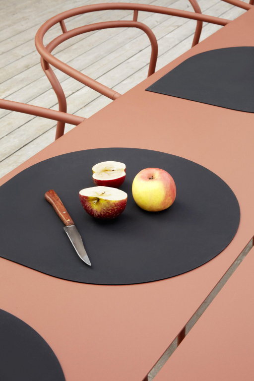 AYTM Novo tuintafel 80x160 forest