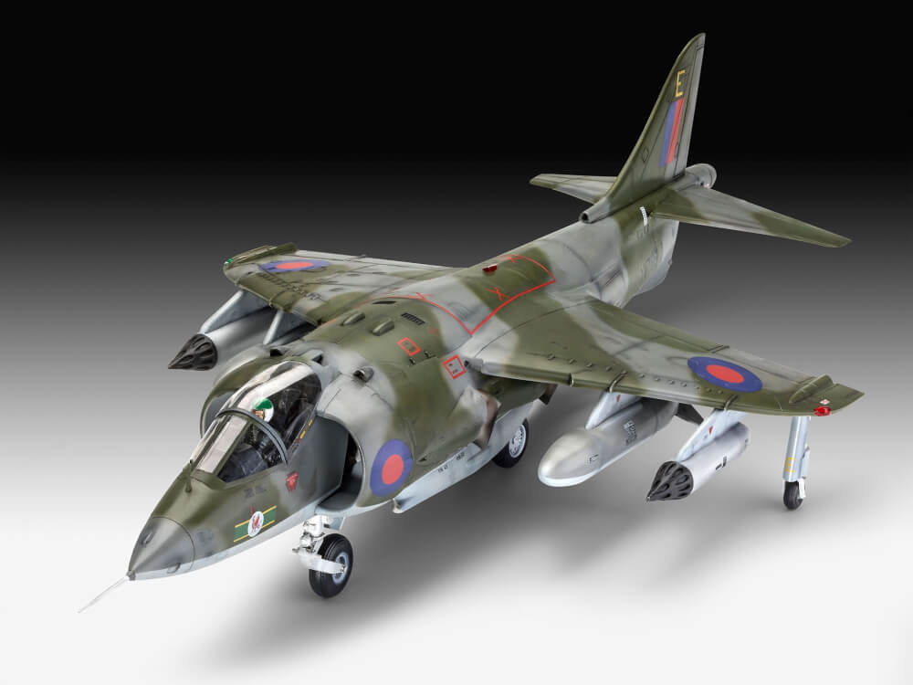 Geschenkset Harrier GR.1, 50 Years, Revell Modellbausatz mit Basiszubehör