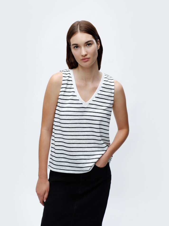 Camiseta listrada com efeito linho - Branca/Preta