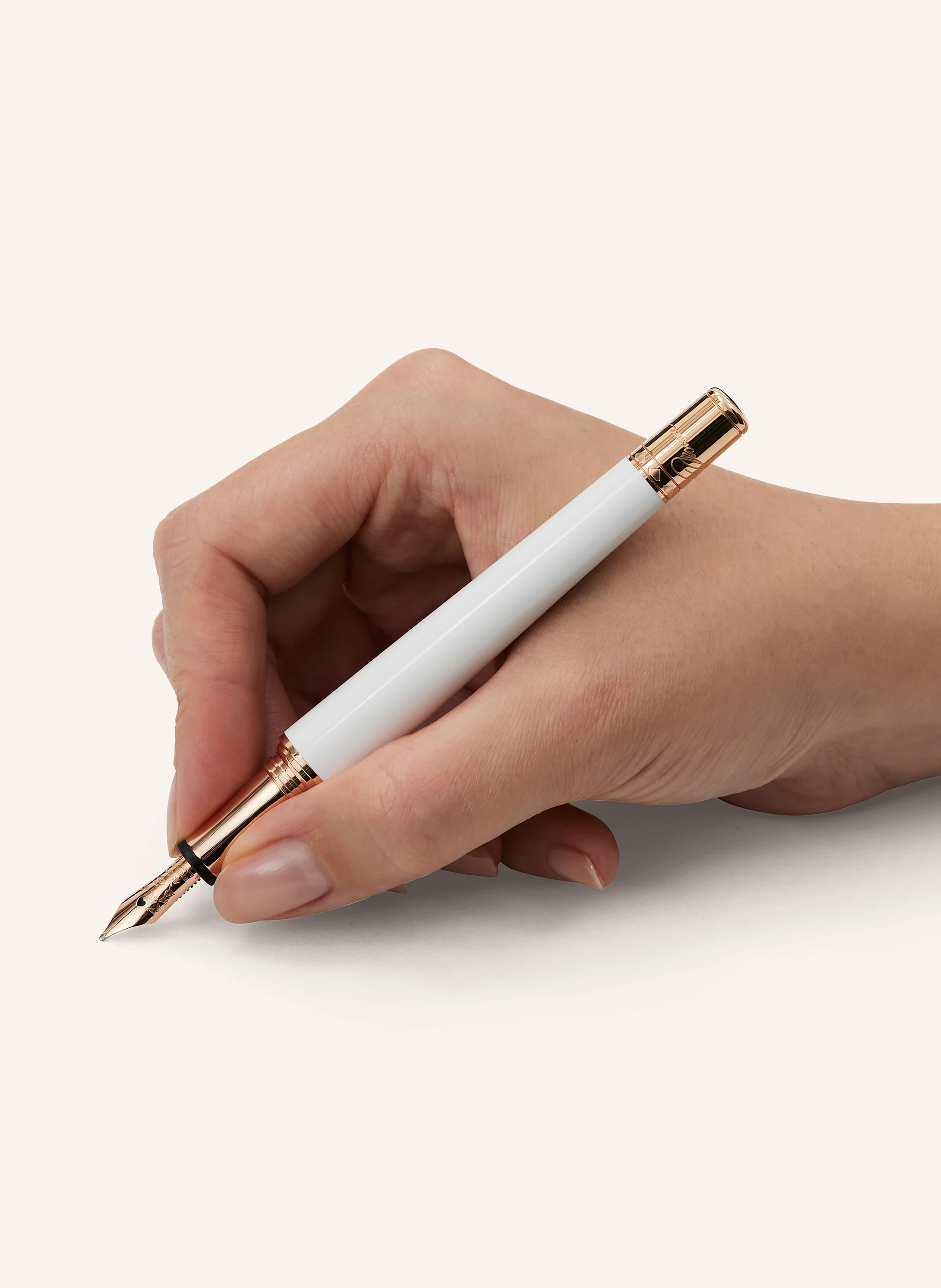 MONTBLANC Füllfederhalter MUSES MARILYN MONROE SPECIAL EDITION PEARL