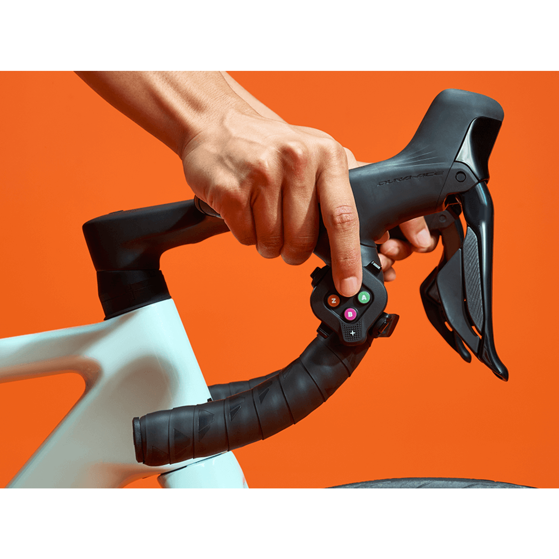 Elite Avanti Fietstrainer met Zwift Cog & Click