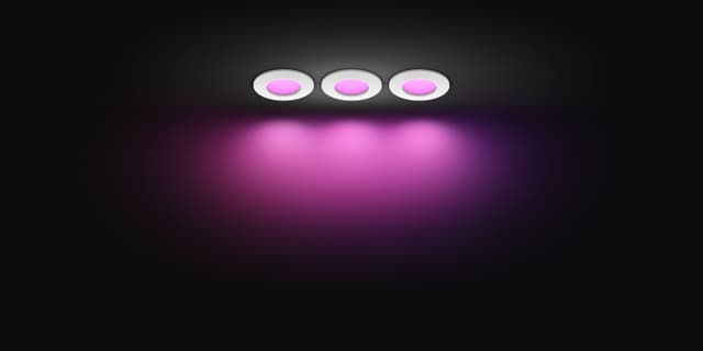 Philips Hue WCA Slim lille indbygget LED-lampe 3-pakke (hvid)