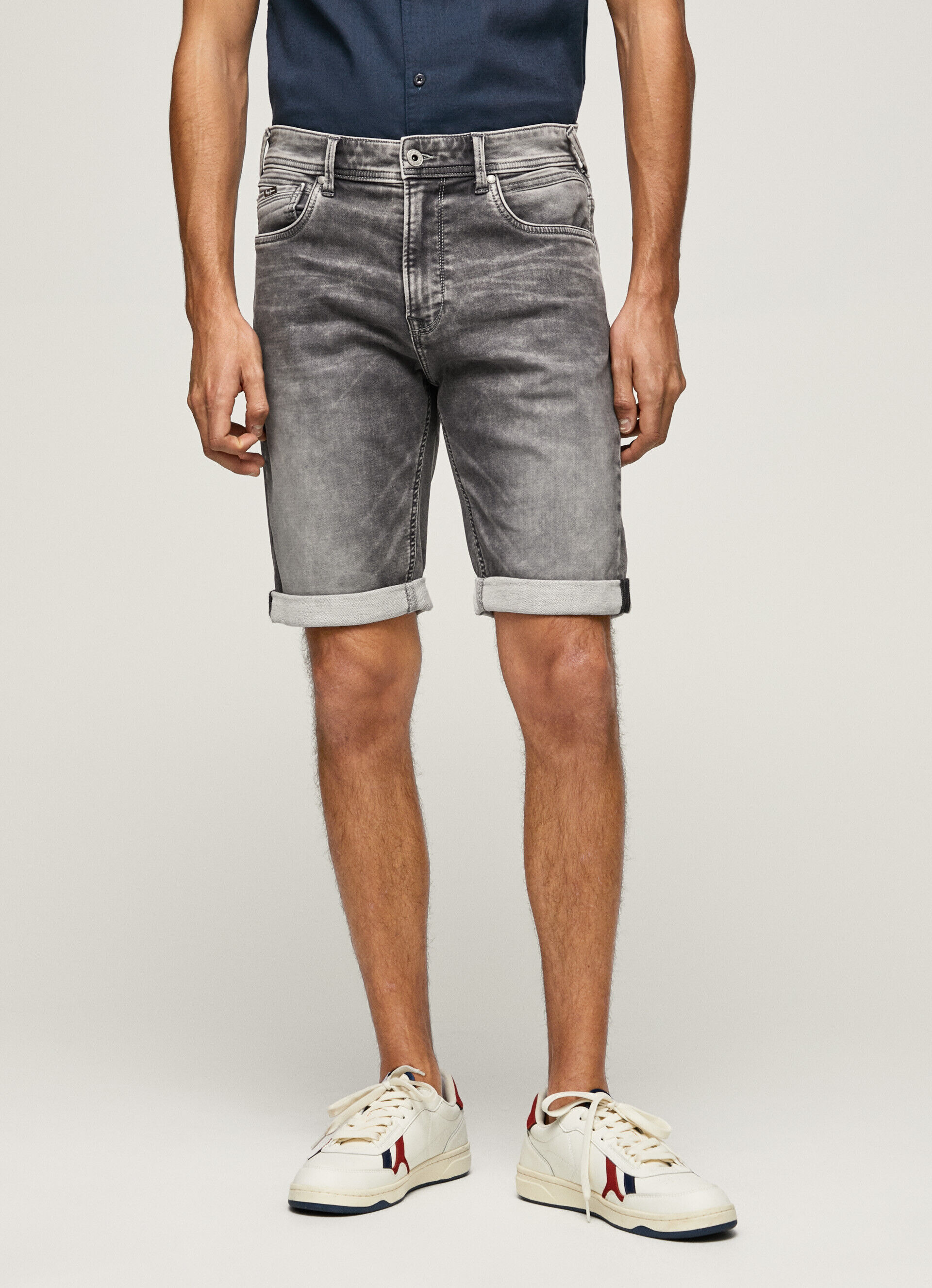 Bermuda Jack de corte regular - jeans