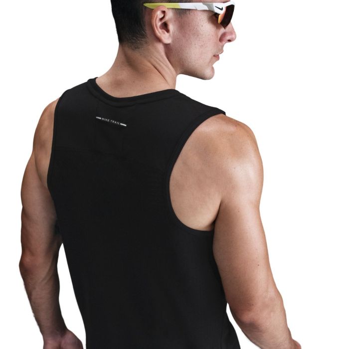 Nike Herre Singletter Dri-FIT ADV Solar Chase Tank Top Sort
