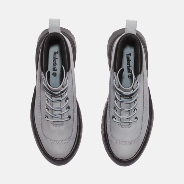Bota Timberland Sky de 6 polegadas para mulheres na cor cinza.
