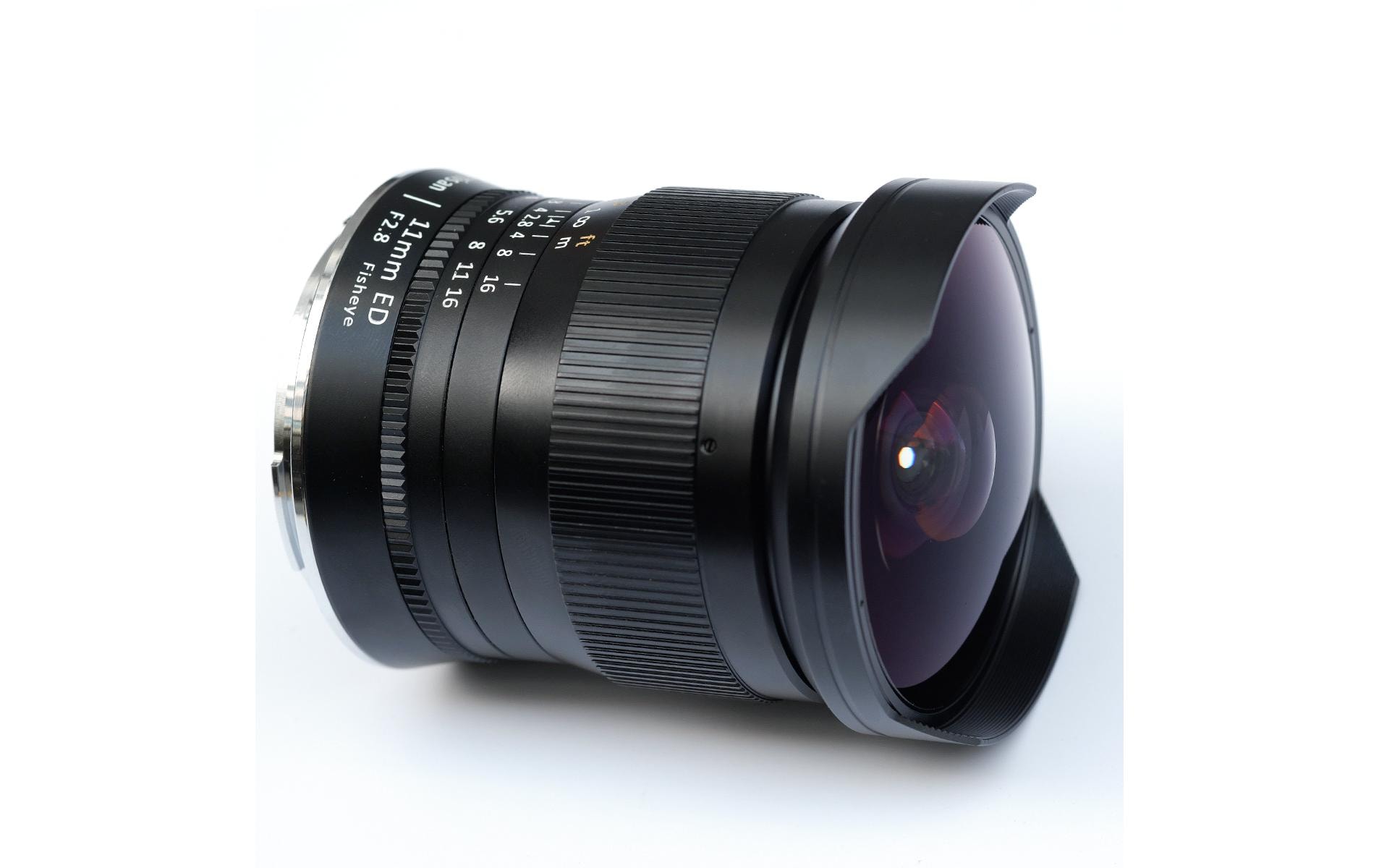 Festbrennweite 11mm F/2.8 – Canon RF<br>Fischaugenobjektiv mit grandiosem Weitwinkel-Sichtfeld