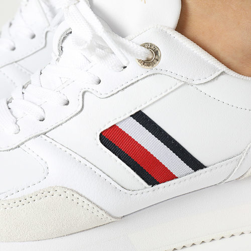 Baskets Femme Global Stripes Lifestyle Runner 7584 White