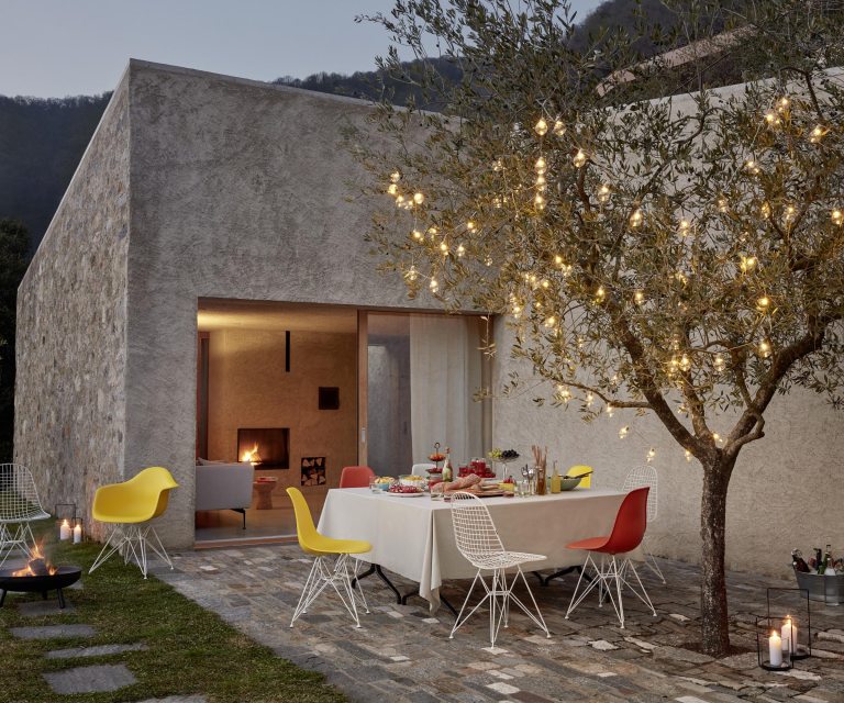 Vitra Eames DSR stoel wit gepoedercoat onderstel, Ice Grey