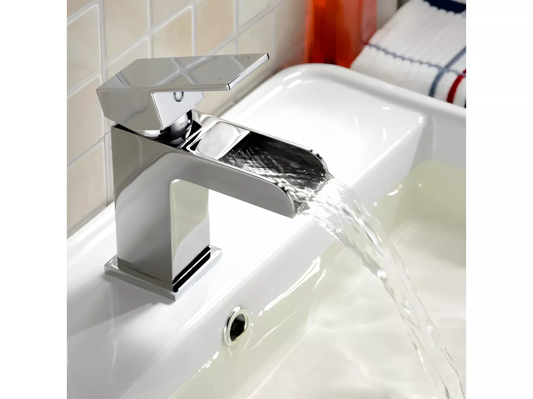 Robinet mitigeur lavabo cascade TANO
