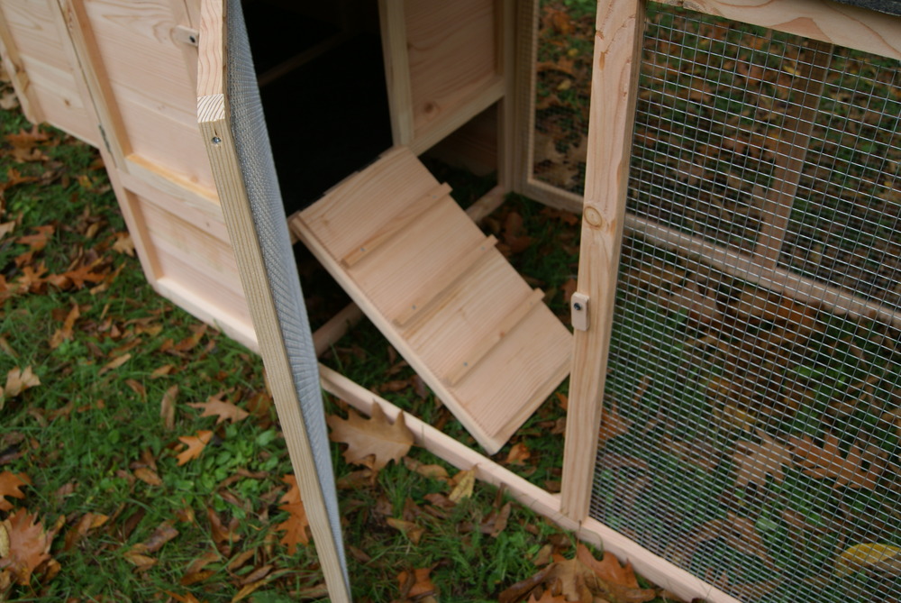 Poulailler célestin douglas avec parc, habitat et pondoir 204,5x79x104 cm pour 2 à 4 poules