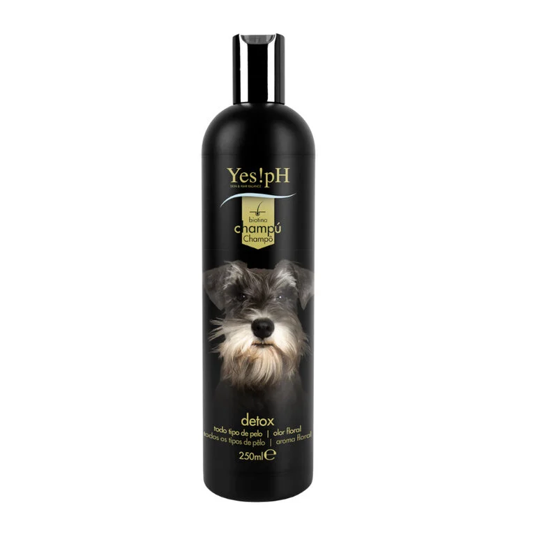 Sim! Shampoo detox de pH para cães.