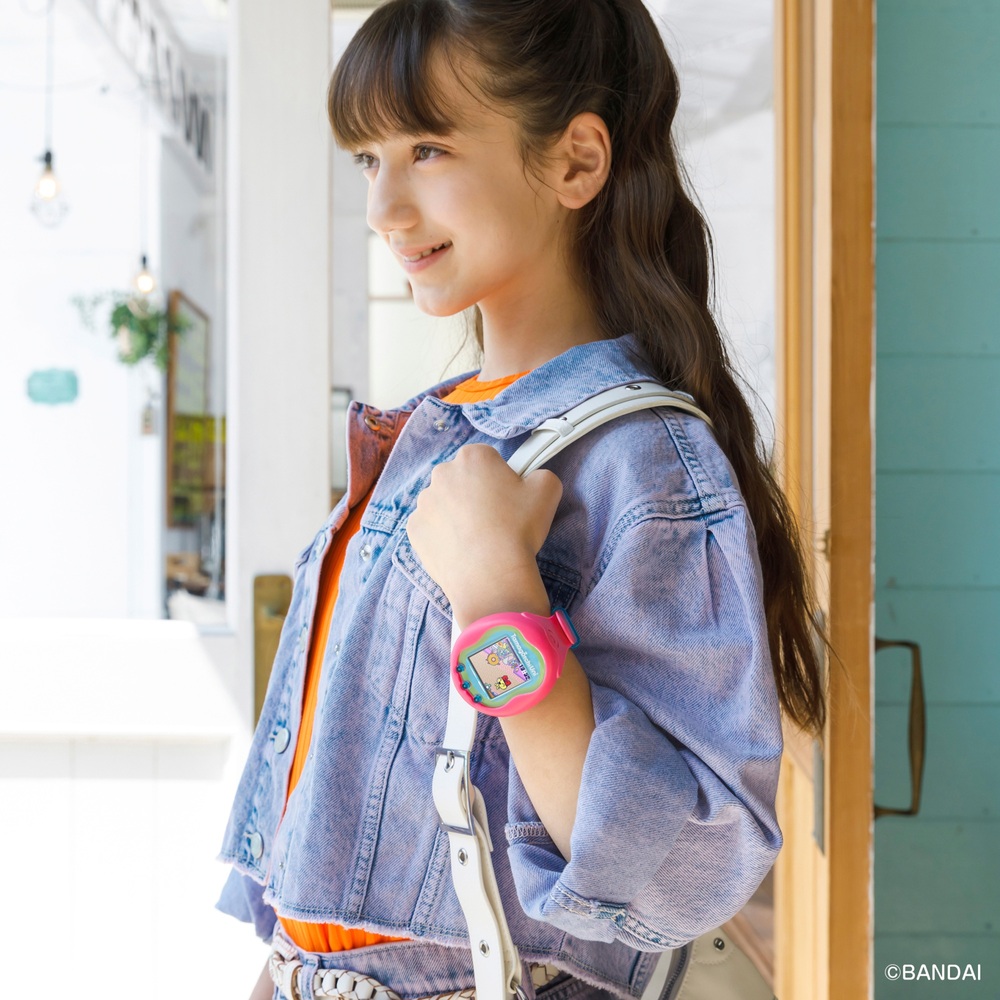Tamagotchi Uni Pink