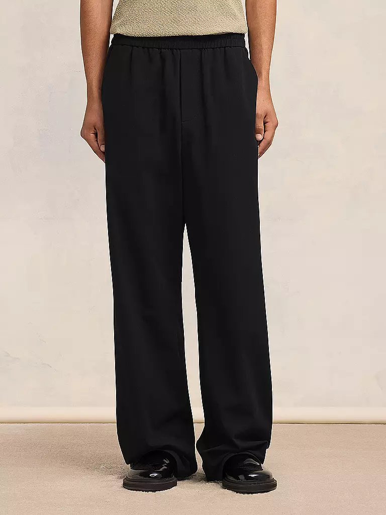 AMI PARIS Chino schwarz