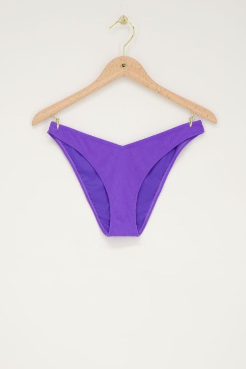 Paars bikinibroekje met zigzag
