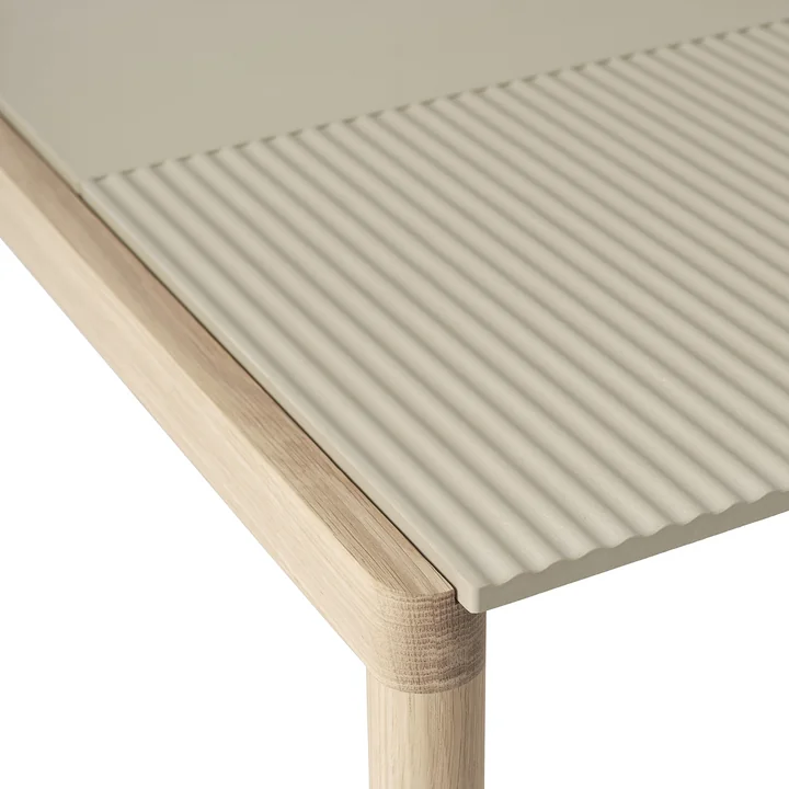 Muuto - Couple Couchtisch, 84 x 40 cm, 1 Wavy, Eiche / taupe
