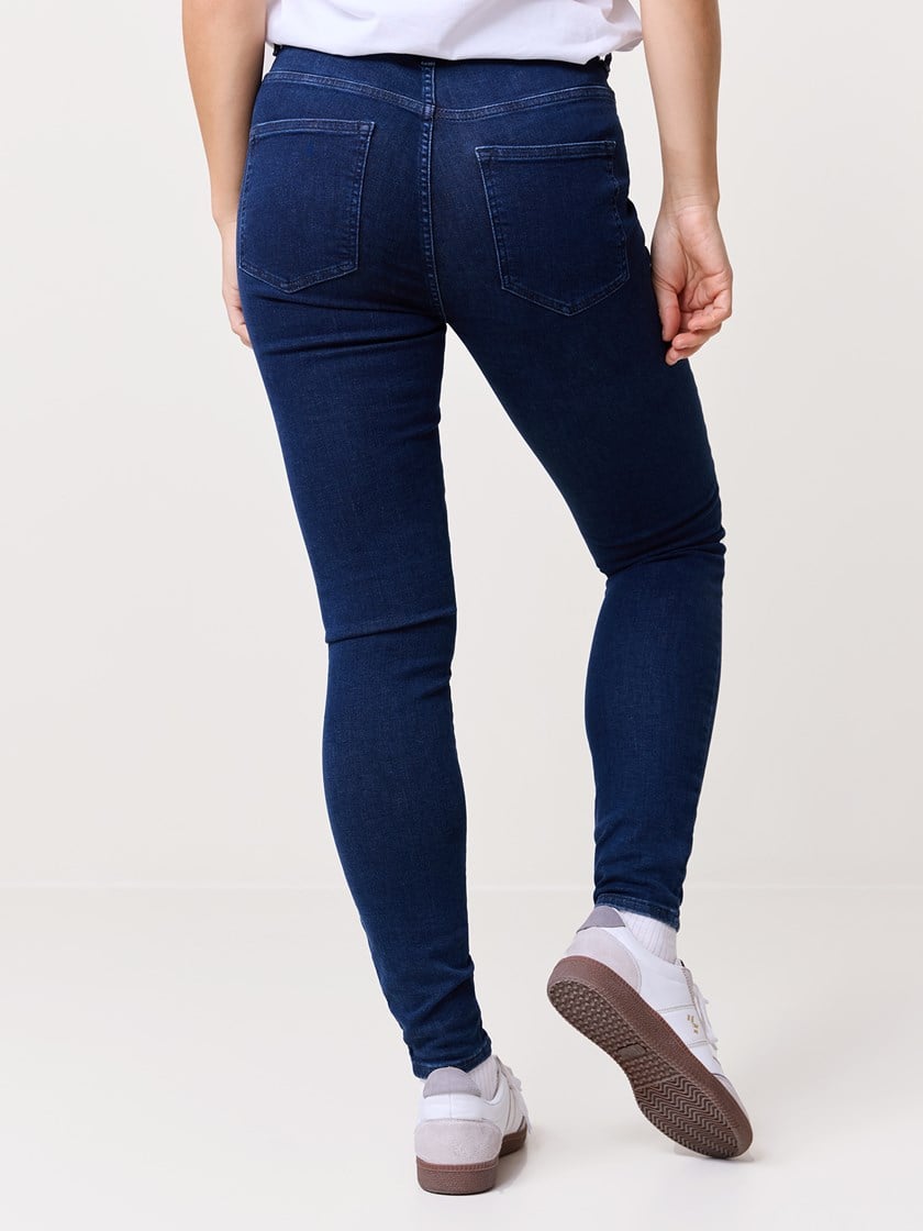 Sophia jeans Garmentwashed   Used