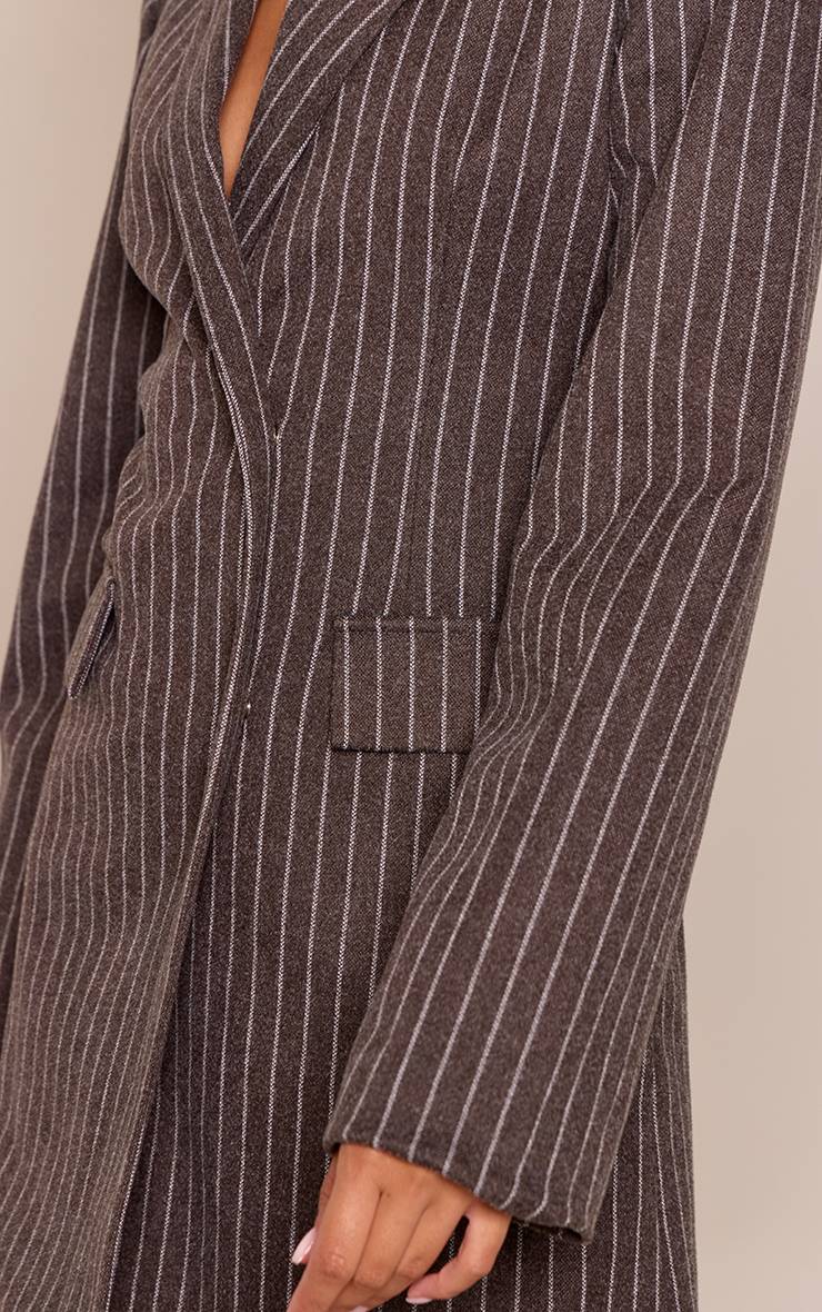 Charbon Robe Blazer À Rayures Fines Et Manches Longues En Tissu Brossé