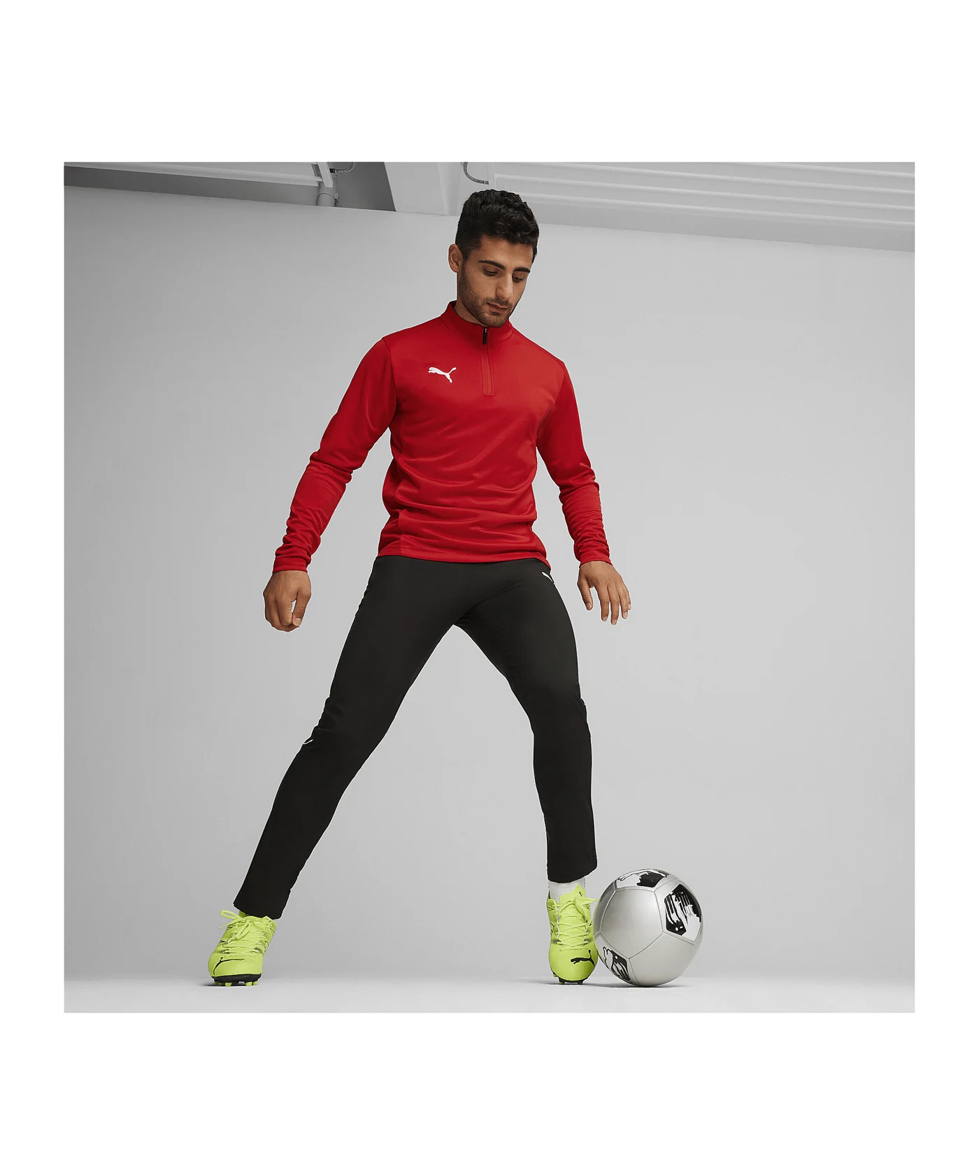 PUMA teamGOAL Training 1/4 Zip Sweatshirt Rot F01