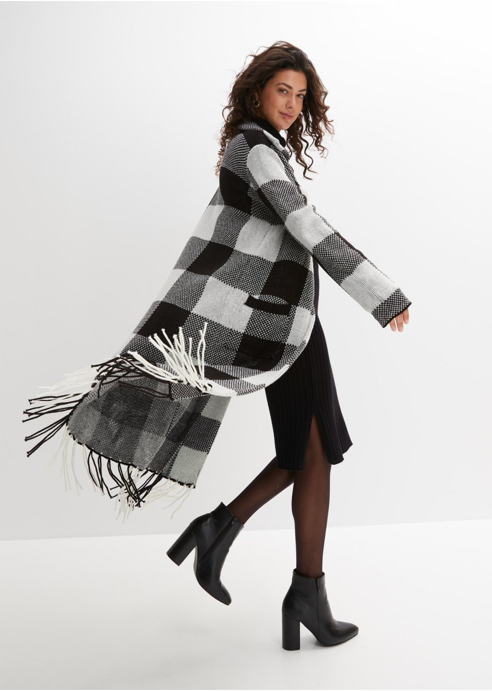 Veste longue en maille à franges