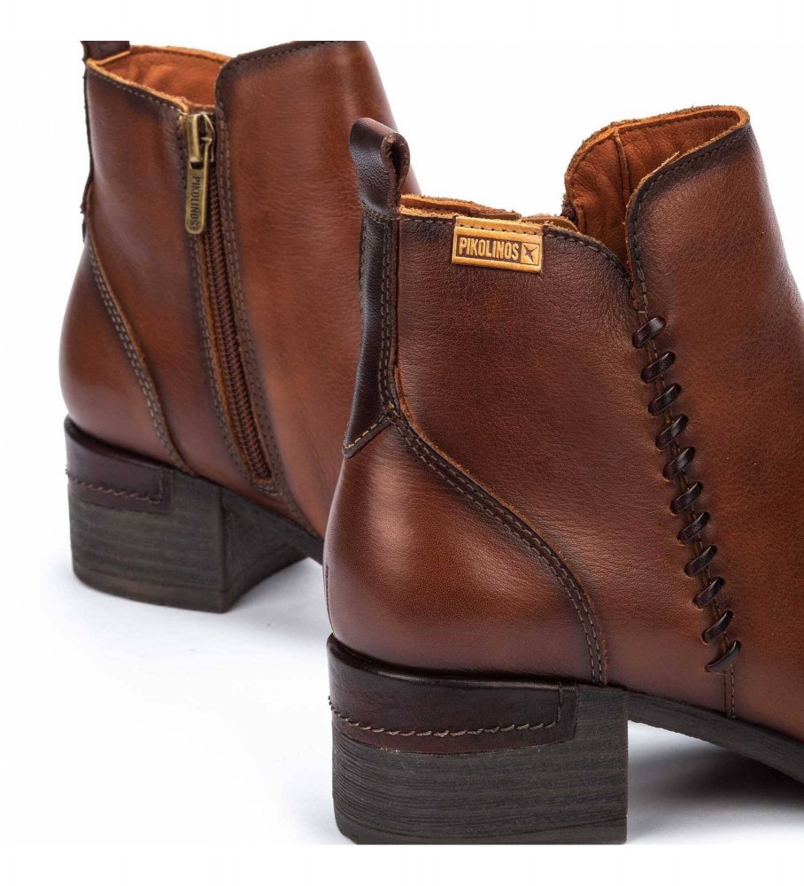 Botas de tornozelo Pikolinos Malaga em couro marrom