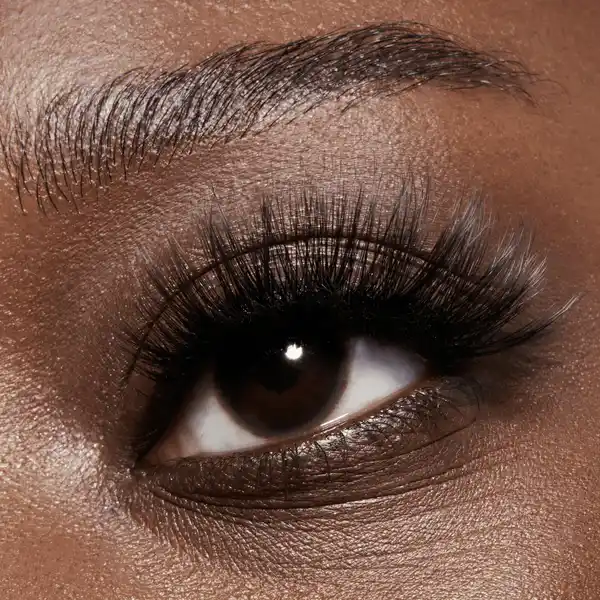 8D Lashes To Kill 020 Cat-Eye-Look