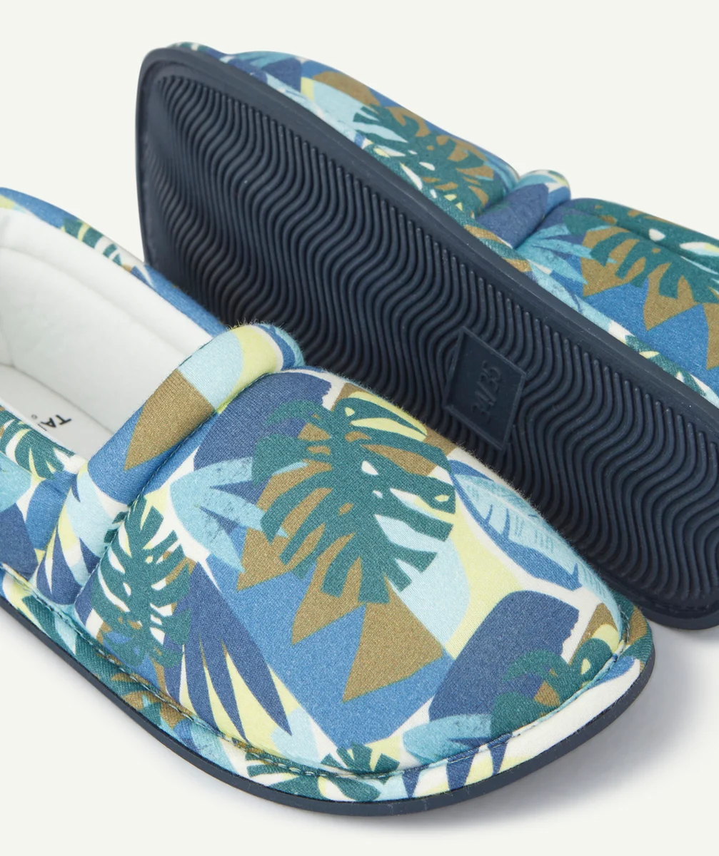 CHAUSSONS GARÇON BLEUES ET IMPRIMÉS THÈME PALMIERS