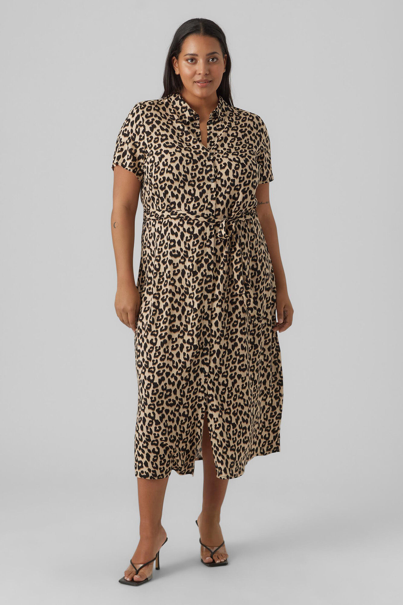 Vestido midi camisa Curve - Marrom