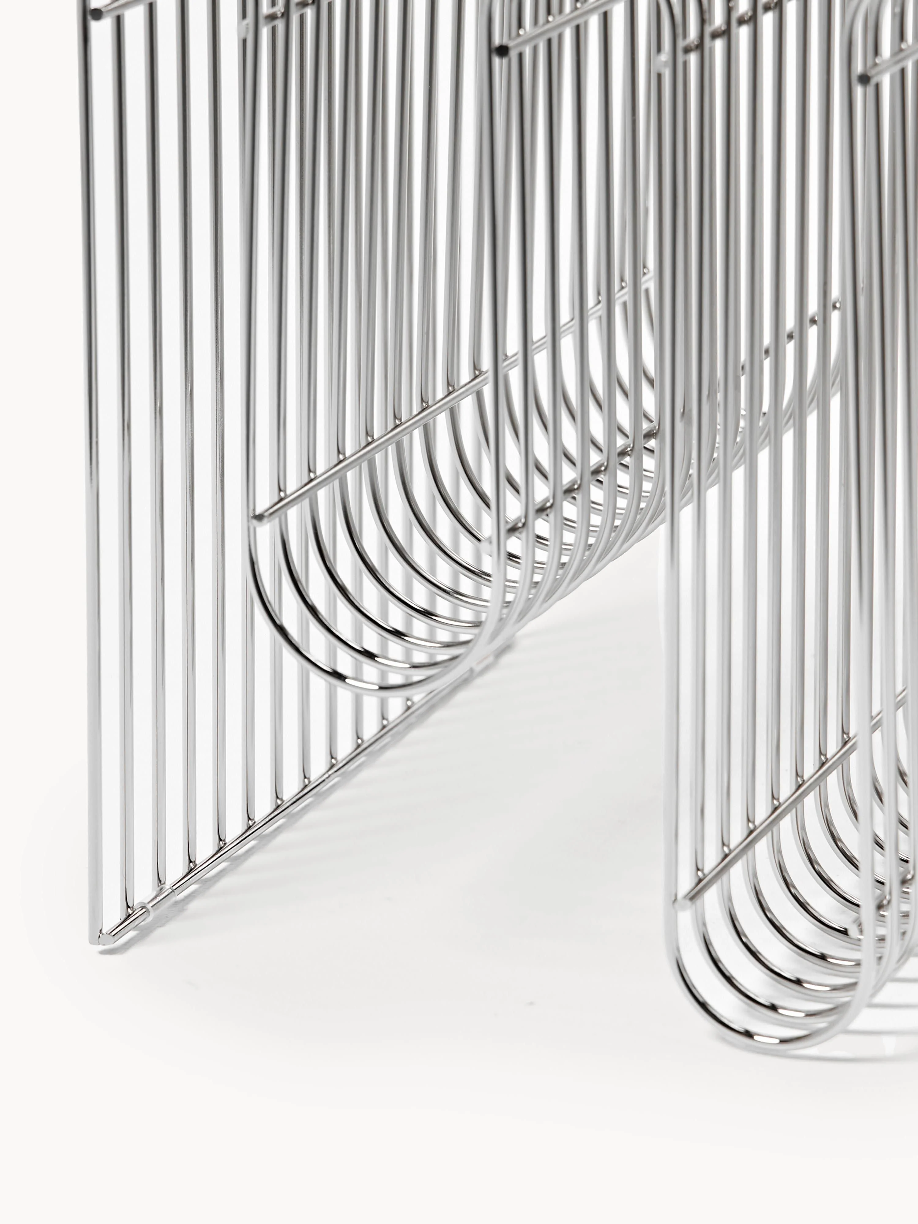 Metalen tijdschriftenhouder Curva