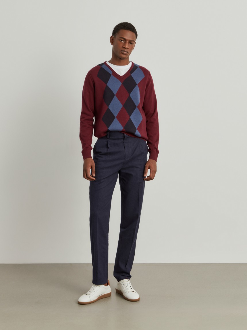 Calças chino regular fit com cordão