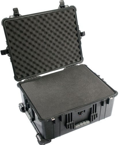 Peli 1610 Protector Case Zwart Trolley met plukschuim
