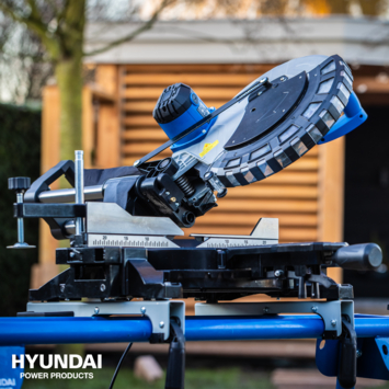 Hyundai telescopische afkortzaag / verstekzaag 1800W