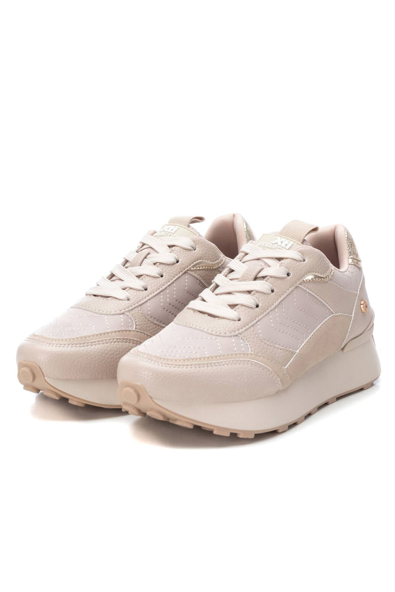Tênis feminino bege de tecido