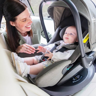 Joie i-Level Pro Babybilstol, Sandstone