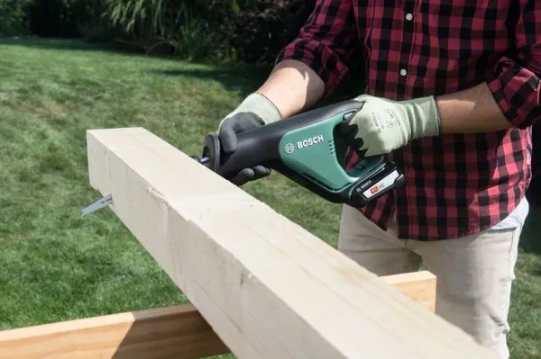 BAJONETSAV 18V SOLO UDEN BATTERI/LADER - SOLO
