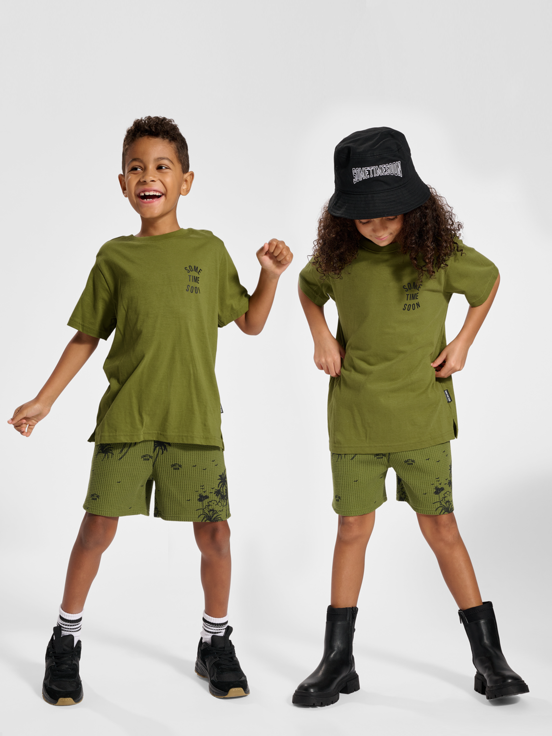 stsBAHAMAS SHORTS