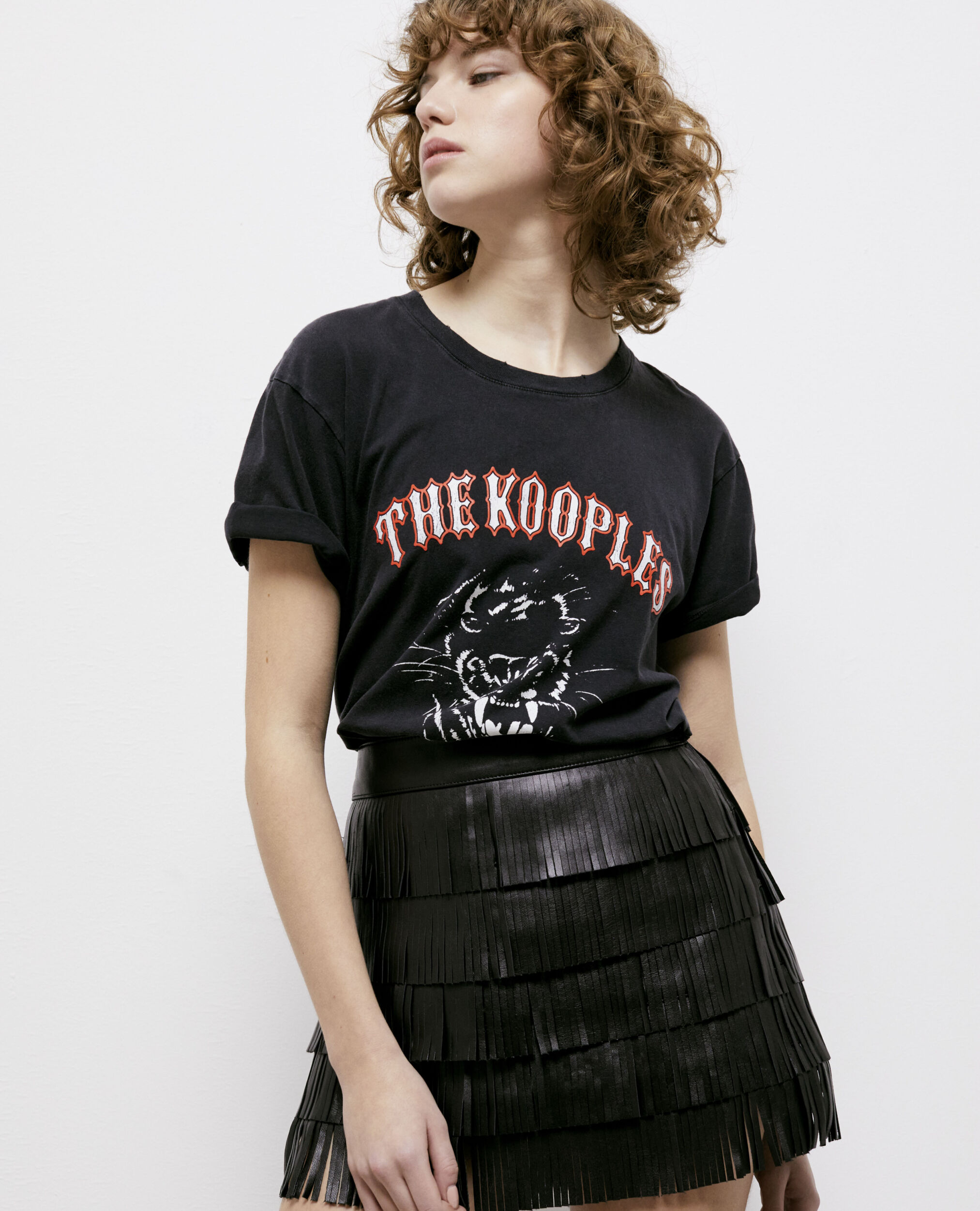 Jupe courte en cuir noire