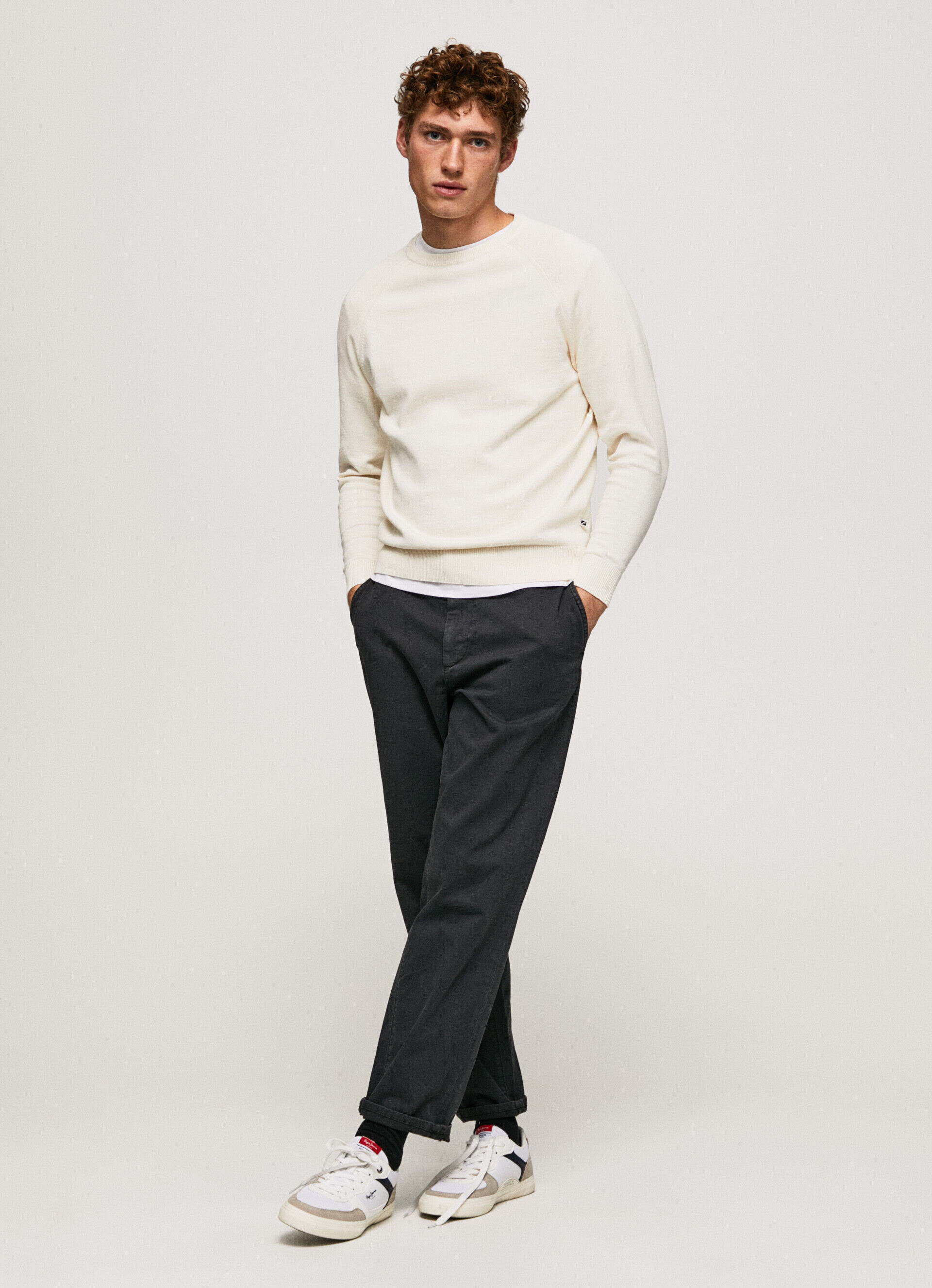 Camisa de malha de algodão com gola redonda - branco marfim