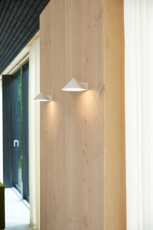 Frandsen Grasp wandlamp LED oplaadbaar Matt White
