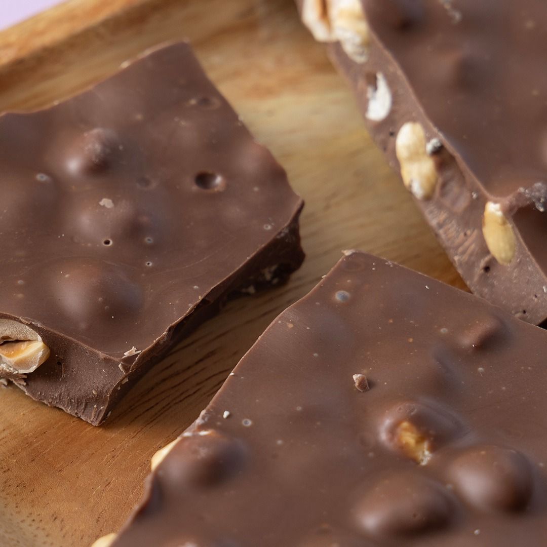 Chocolade hazelnoot breekplaat melk brokken