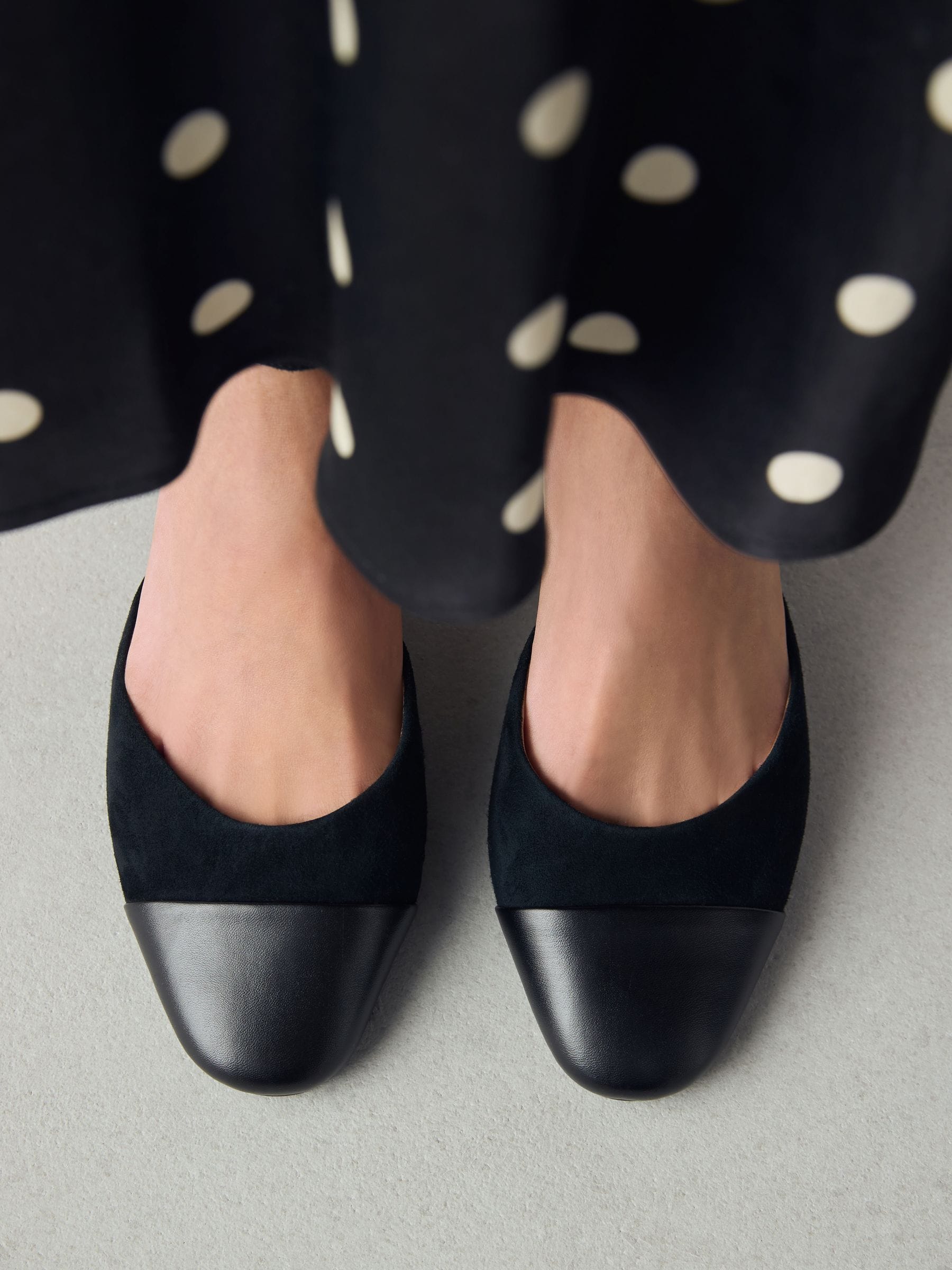 Zwart suède - Premium Suede Toe Cap Block Heels