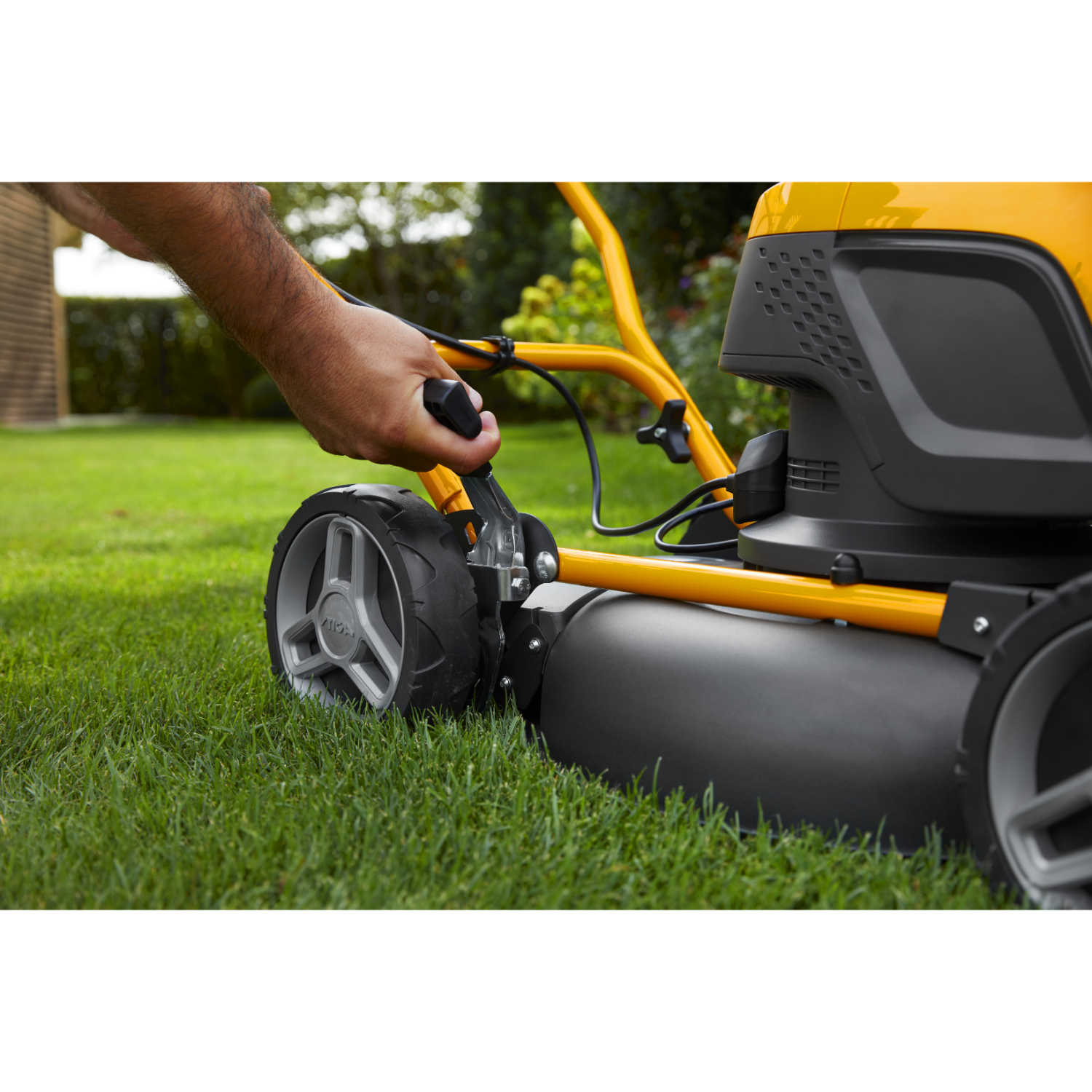 Stiga Multiclip 547 AE-set Accu grasmaaier (1x 4,0Ah accu)