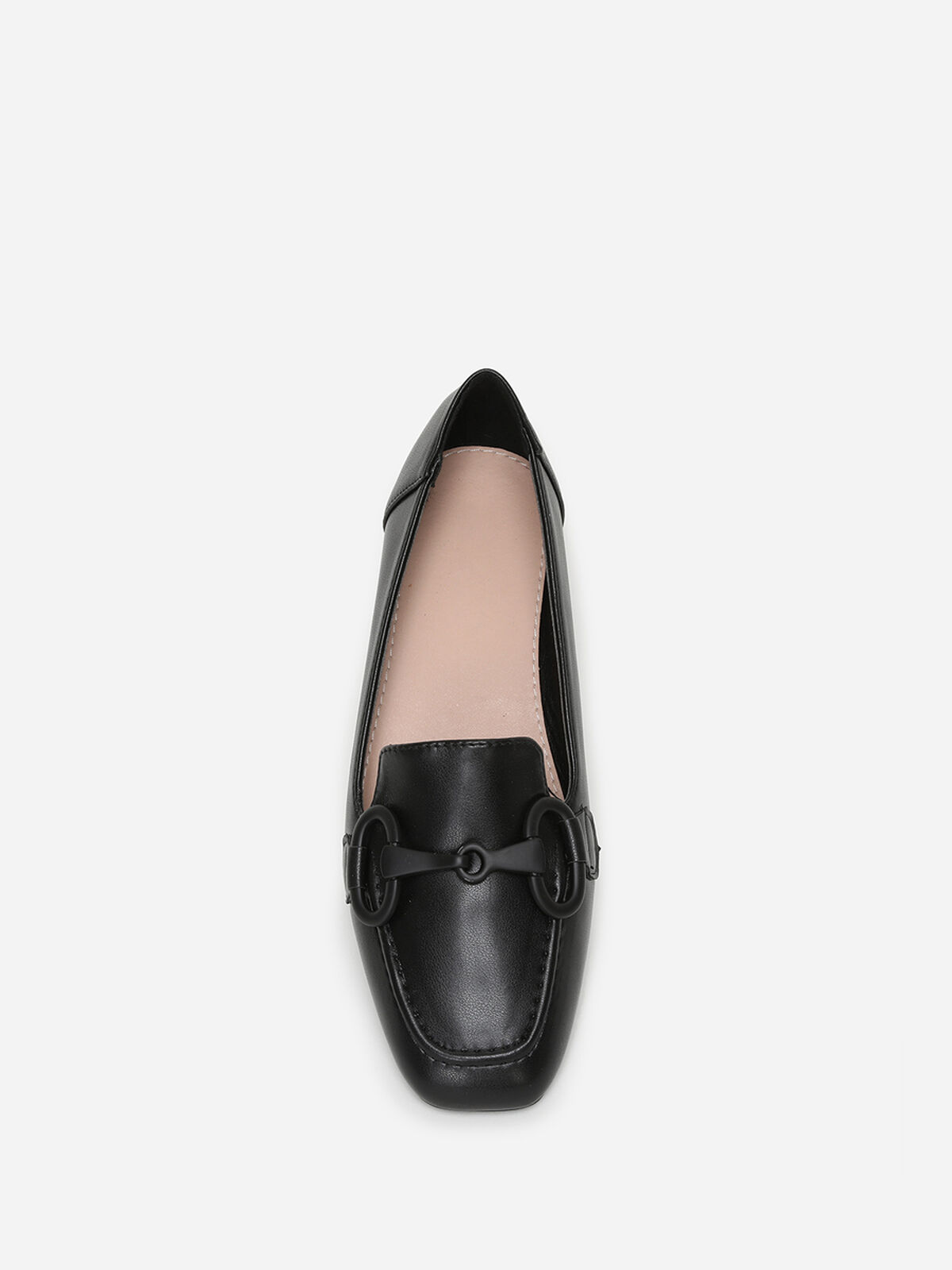 Mocassins à bride métallique et surpiqûres- Noir