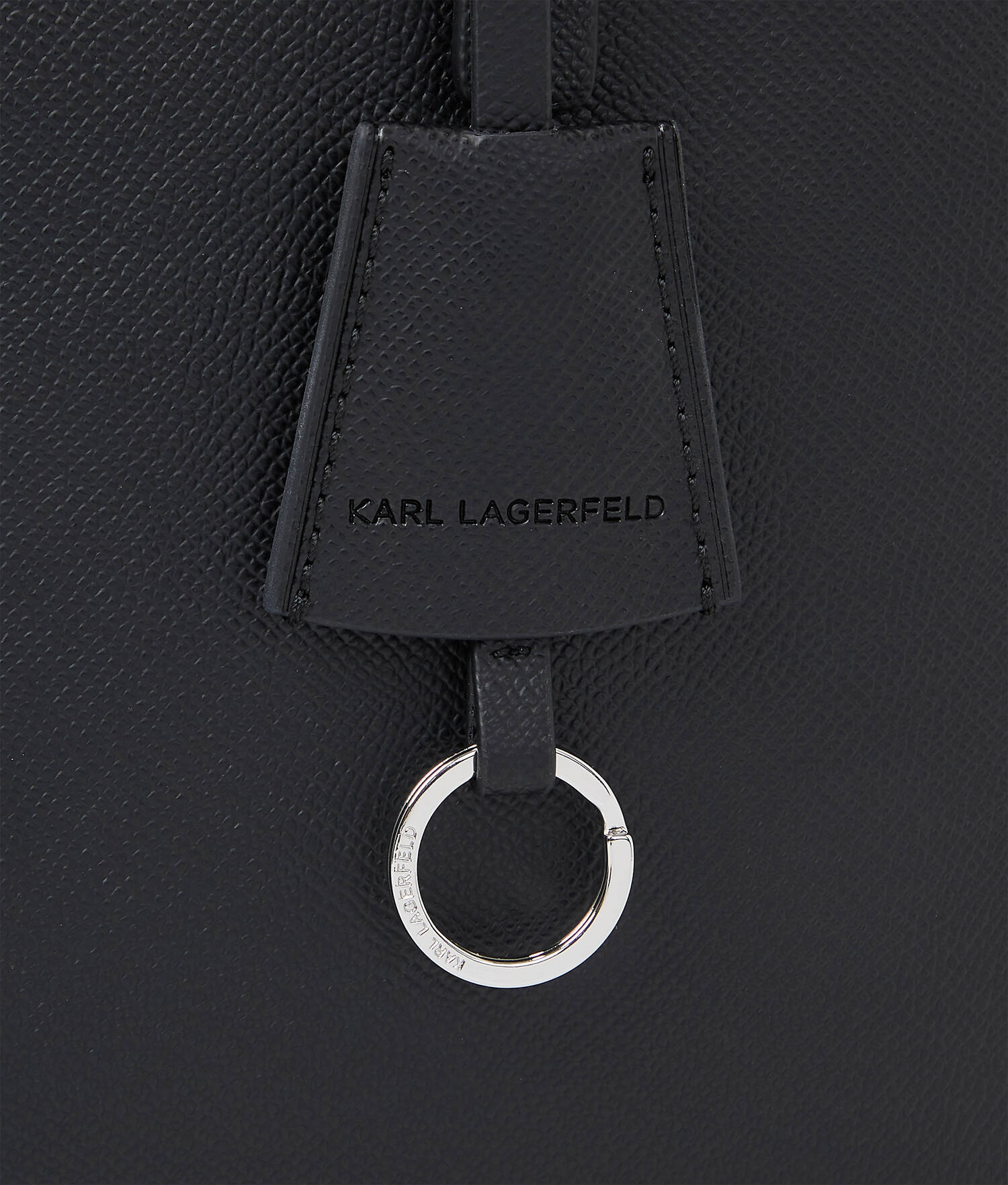 SAC À MAIN DE TAILLE MOYENNE RUE ST-GUILLAUME