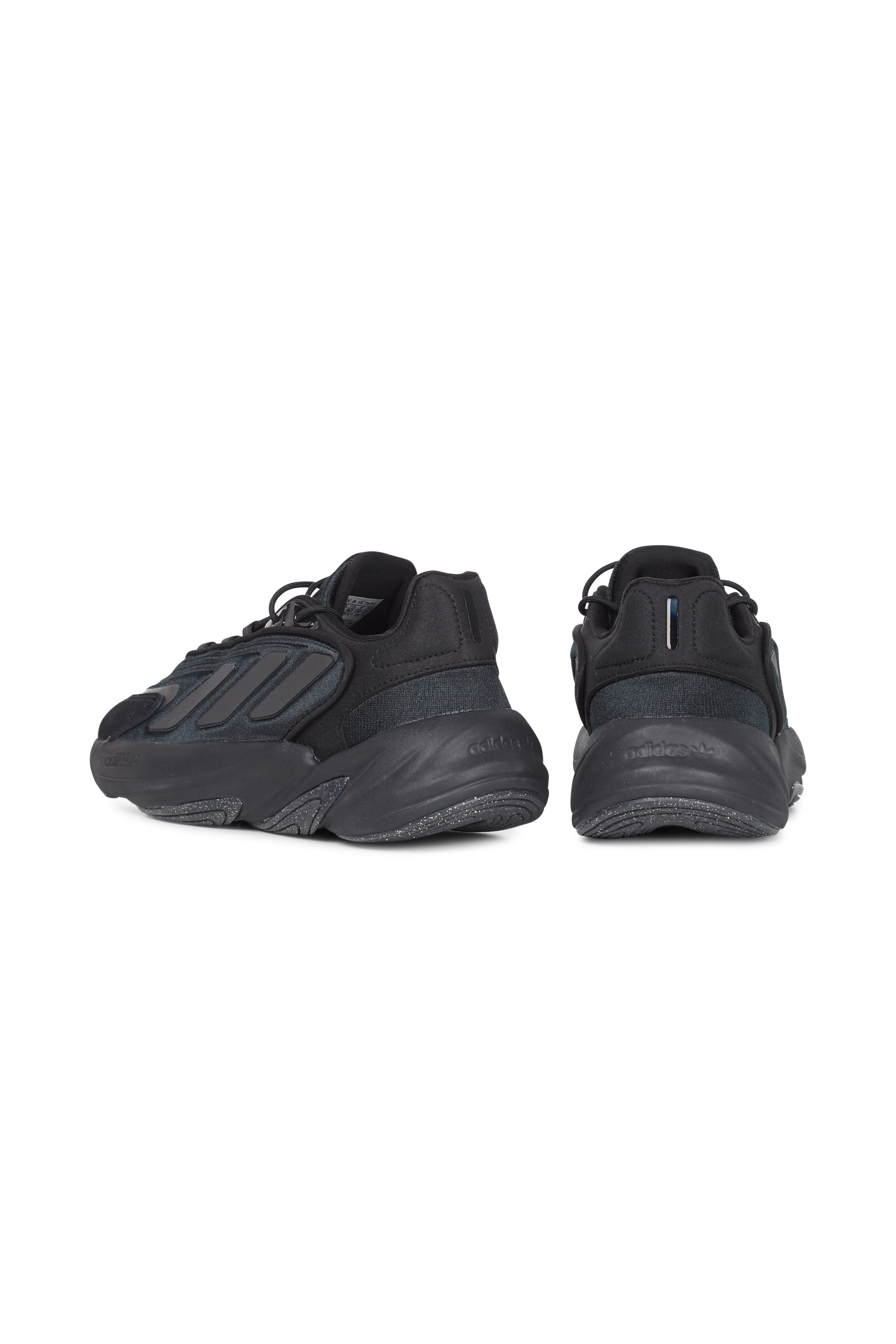 ADIDAS Baskets basses OZELIA Noir