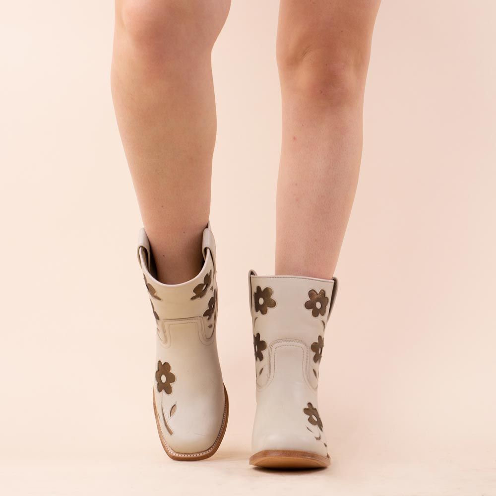 Sendra flower boots 9674 raspado marfil